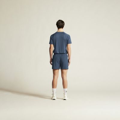 5. Herren CORE ESSENCE SHORTS 2 M
