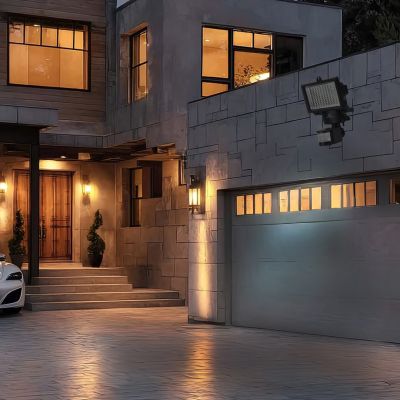 8. MACLEAN Solar-LED-Flutlicht mit Sensor IP44 MCE442