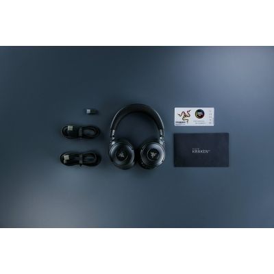 21. Razer Kraken V4 Kabelloses Gaming-Headset mit Bügel, USB Typ-A, Bluetooth, Schwarz