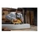 3. DeWALT DCW220NT-XJ Tragbarer Bandschleifer, Schwarz, Gelb