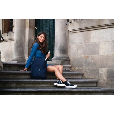 19. XD DESIGN ANTI-DIEBSTAHL-RUCKSACK BOBBY SOFT MARINEBLAU P/N: P705.795