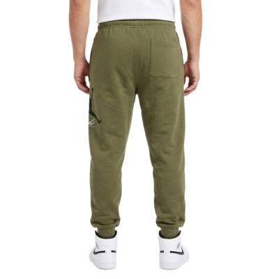 5. Air Jordan Essentials Baseline Hose - FD7345-222