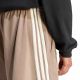 5. adidas Herren-Trikot-Shorts mit 3 Streifen, beige, KW2382