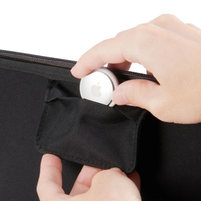 10. Spigen Klasden Tasche für Sony PlayStation Portal Fernbedienung – Grau