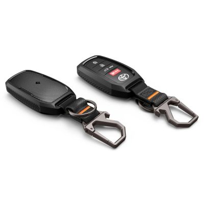 6. Spigen TK100 Autoschlüsseletui – Schwarz
