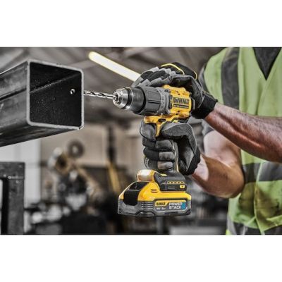 17. 18V XR DeWalt Schlagbohrschrauber