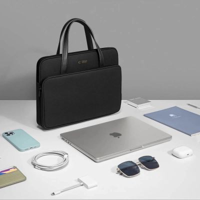 9. Tech-Protect Tragetasche für 13-14 Zoll Laptop - Schwarz
