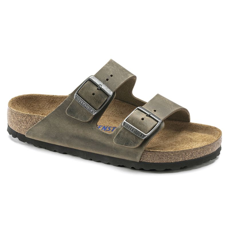 Birkenstock Arizona Soft Footbed Oiled Leather Narrow Faded Khaki Slides für schmale Füße (1019377)