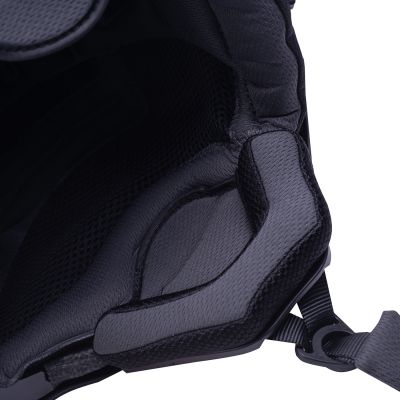 8. Iguana Higni Helm 92800622353