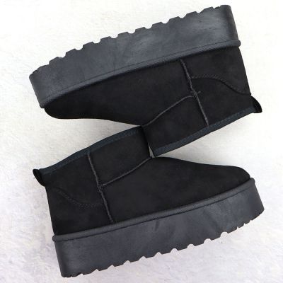 2. Schwarze Wildleder-Schneestiefel für Damen, Potocki 16322