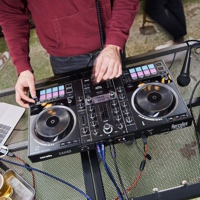 17. Hercules DJControl Inpulse 500 – 2-Kanal-DJ-Controller