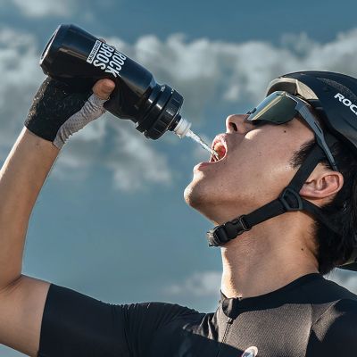 6. Rockbros 600 ml Fahrradflasche – Schwarz