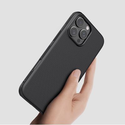 9. Nillkin Super Frosted Shield Pro Magnetische Hülle für iPhone 16 Pro Max – Schwarz