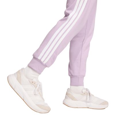 6. adidas Essentials 3-Streifen Fleece Slim Damenhose Rosa JY3097