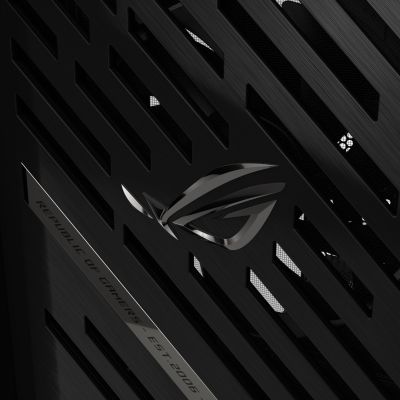 13. Asus ROG STRIX HELIOS II GX601S SCHWARZES Gehäuse