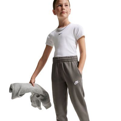 3. Nike Sportswear Club Fleece Kinderhose Grau FD3008 289