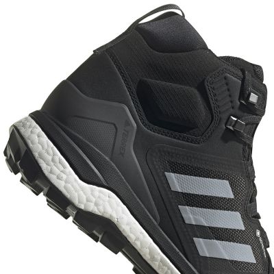 7. Adidas Terrex Skychaser 2 M FZ3332 Schuhe
