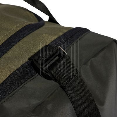 4. Adidas Essentials 3-Stripes Duffel M IZ1918 Tasche