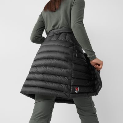 4. Fjällräven Expedition Pack Down Skirt Schwarzer Damen Trekkingrock (F86367-550)