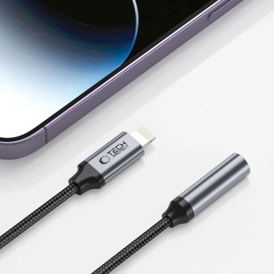 3. Tech-Protect UltraBoost Lightning / 3,5-mm-Miniklinkenadapter – Schwarz