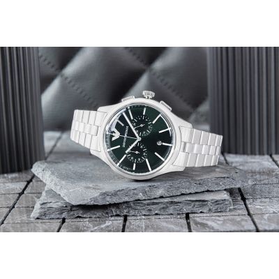 6. Emporio Armani Dario AR11746 Herrenuhr + Box