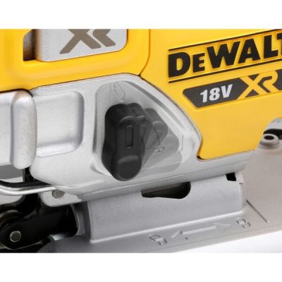 4. DeWALT DCS334P2-QW elektrische Stichsäge, 3200 Hübe/min, 2,1 kg