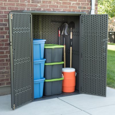 12. Lifetime Premium Gartengarderobe 136x70 60209
