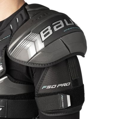 6. Bauer Supreme F50 Pro Intermediate Hockey Schulterpolster