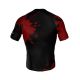 5. Das Kompressions-Rashguard „Blood“ besteht aus DBX MORE DRY M-Material.