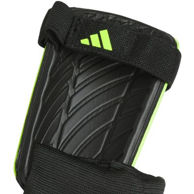 5. adidas Tiro Match Jr IS5603 Fußball-Schienbeinschoner