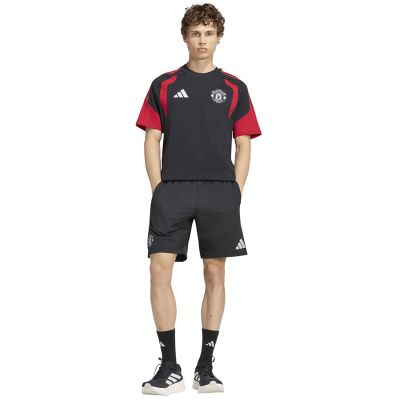 4. adidas Manchester United T-Shirt KC4920