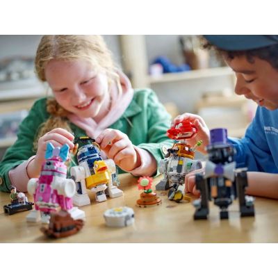 8. LEGO Star Wars 75392 Kreativer Droiden-Bausatz