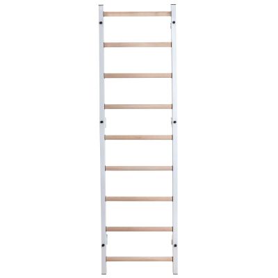 16. TURNBANK AUS HOLZ UND METALL 700W