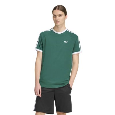 2. adidas 3stripes T-Shirt KE3534