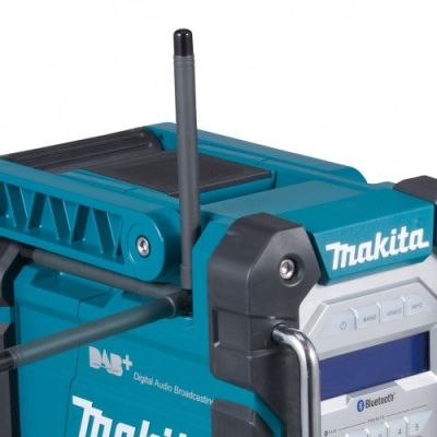 2. Bluetooth-Radio FB/DAB DMR112 MAKITA