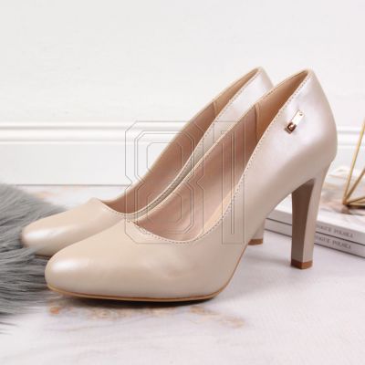 8. Sergio Leone W SK3AC perlenbesetzte Pumps in Nude 