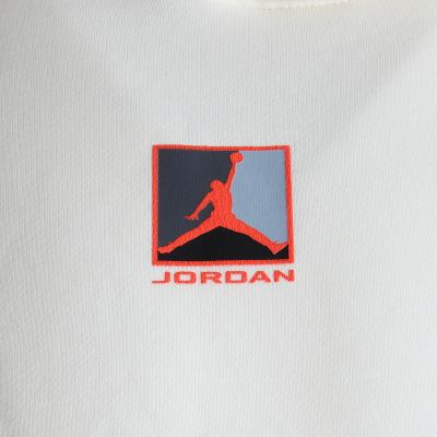 6. Air Jordan Brooklyn Fleece-Pullover-Hoodie mit Grafik - HV0544-110