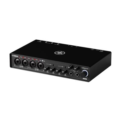 3. Yamaha URX44C - Audio/MIDI-Interface
