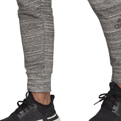 4. Damen adidas Mel 7/8 Hose FI4623