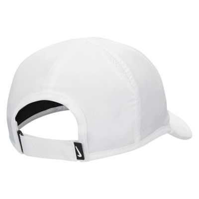 3. Nike Herren-Cap mit Schirm Dri-FIT Club weiß, sportlich und leicht