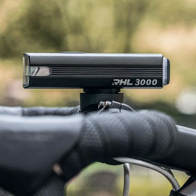9. Wozinsky Fahrrad-Frontlicht + USB-C-Kabel (3000 lm) - Schwarz