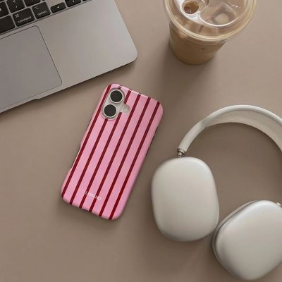 7. Tech-Protect Lamano MagSafe Hülle für iPhone 17 – Rot und Pink