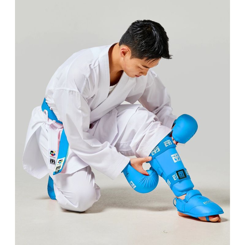 18. Karate WKF BLAU Schienbein- und Fußschützer | MOOTO