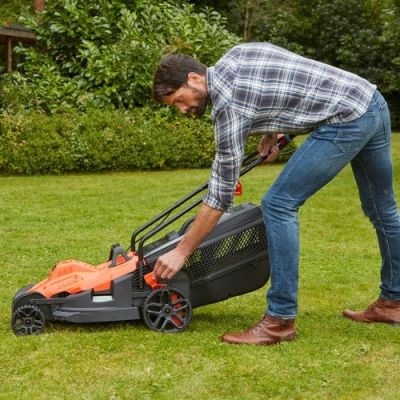 9. Black & Decker BEMW481ES Handrasenmäher AC Orange