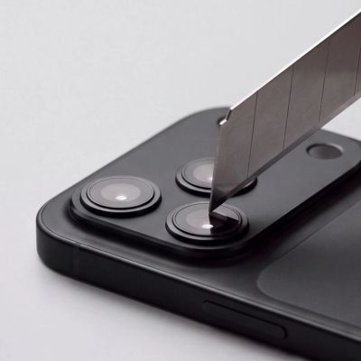5. Tech-Protect Camalloy Fit+ Kameraschutzhülle für iPhone 18 Pro – Schwarz