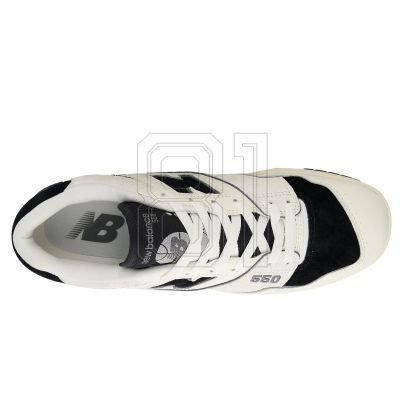 3. New Balance unisex BB550LEG shoes