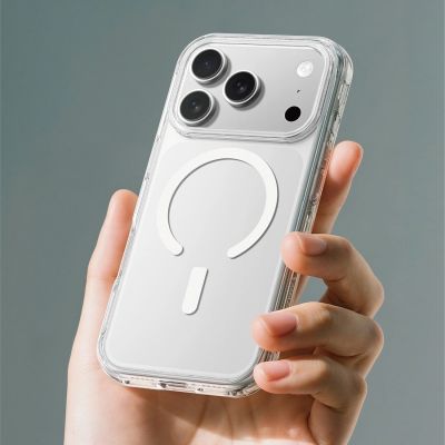 7. AmazingThing Titan Pro Hülle für iPhone 17 Pro MagSafe kompatibel - Transparent