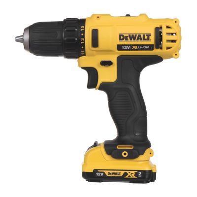 10. 12V Akku-Bohrschrauber mit 2 Akkus DeWalt DCD710D2-QW