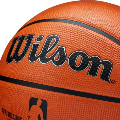 5. WILSON NBA AUTHENTIC SERIES Outdoor-Basketball Größe 5