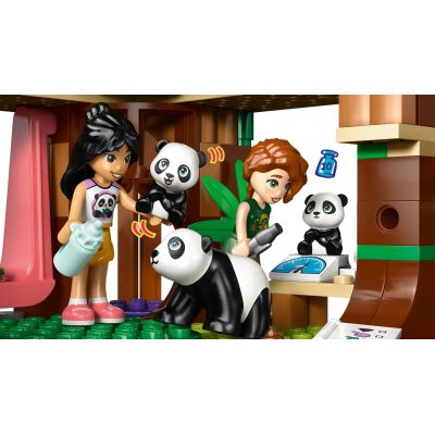 8. LEGO FRIENDS 42648 PANDA-SCHUTZHAUS TIERPFLEGE